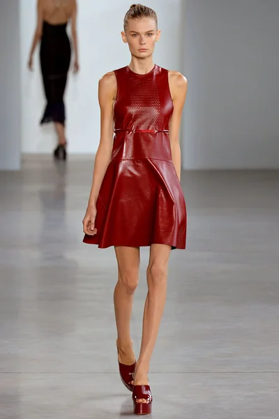 Look 14